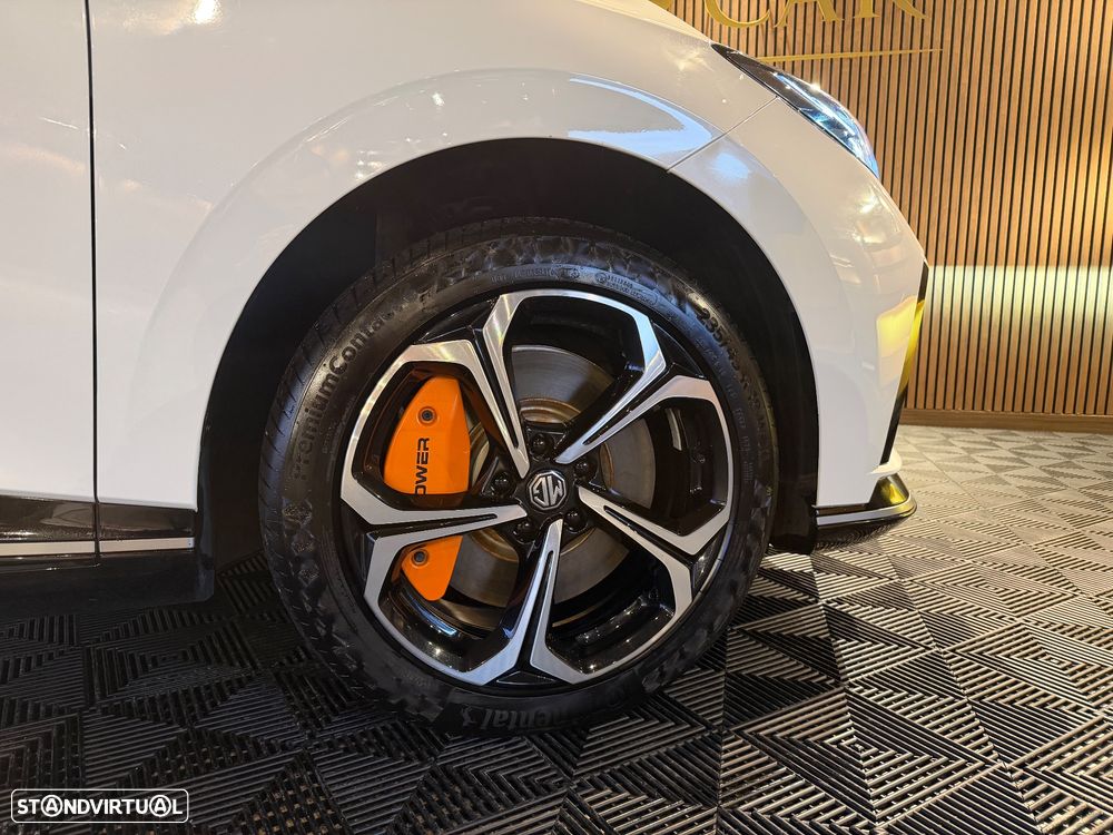 MG MG4 64 kWh XPower Luxury - 8