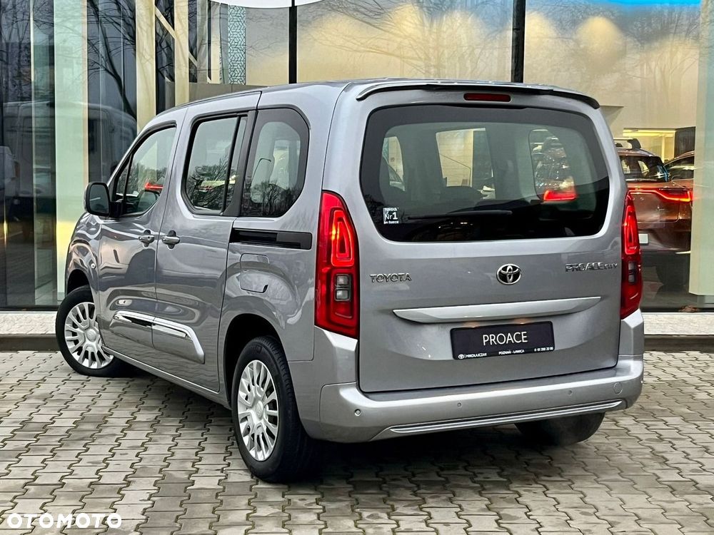 Toyota Proace City Verso 1.5 D-4D Business - 11