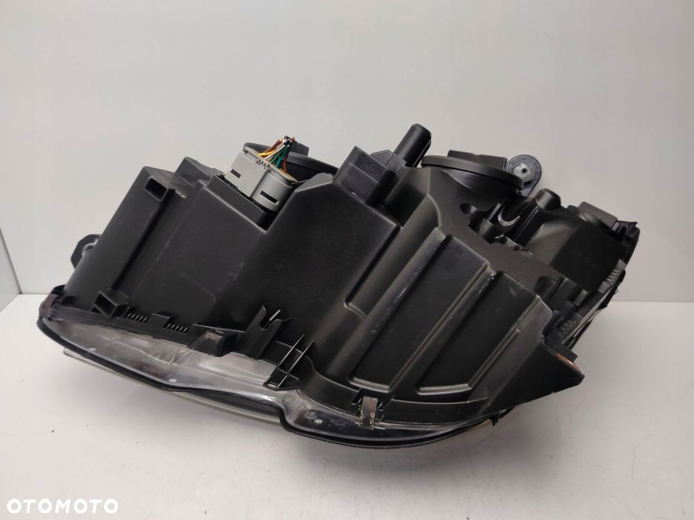 mercedes w204 07r- reflektor lampa prawy przód prawa przednia - 10