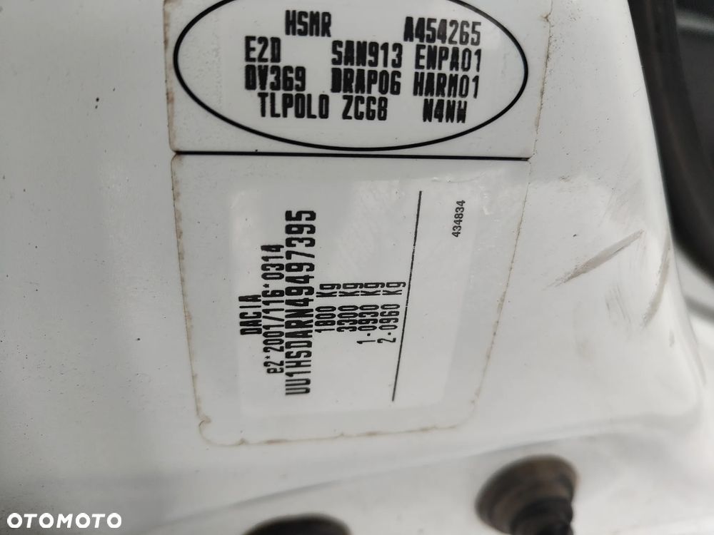 Dacia Duster 1.6 16V 4x4 Prestige - 19