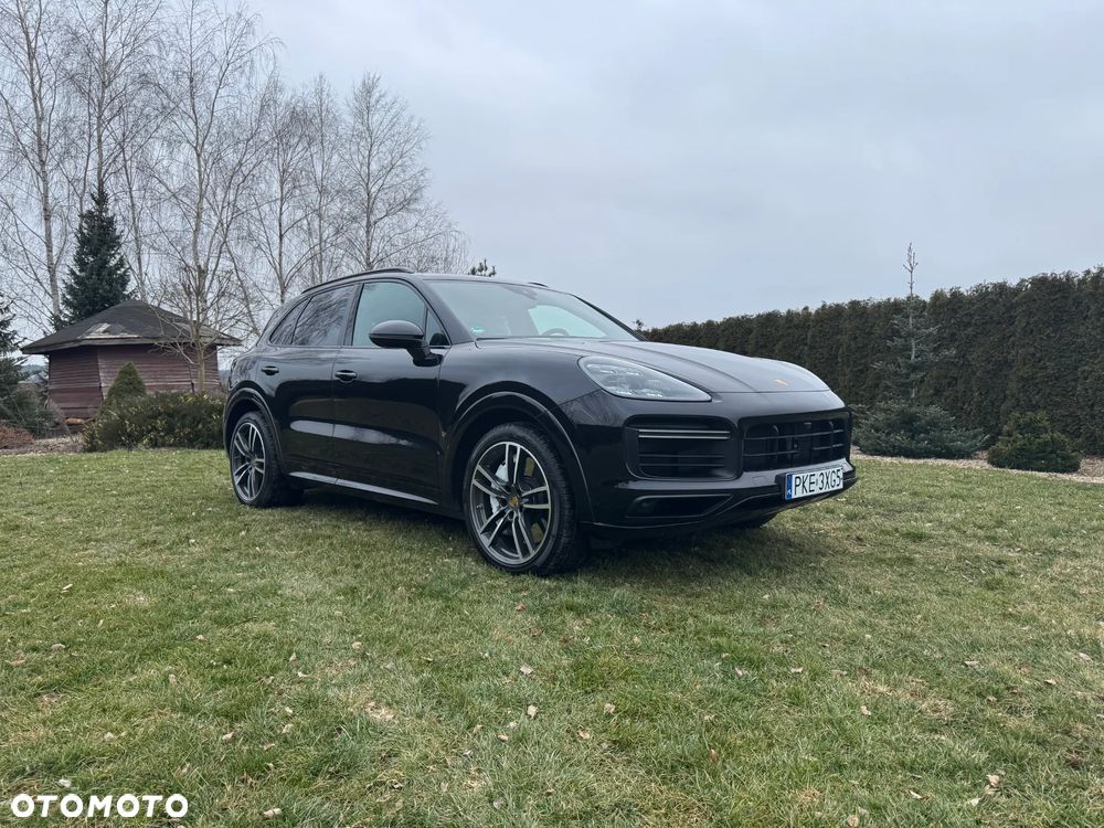 Porsche Cayenne Turbo - 2