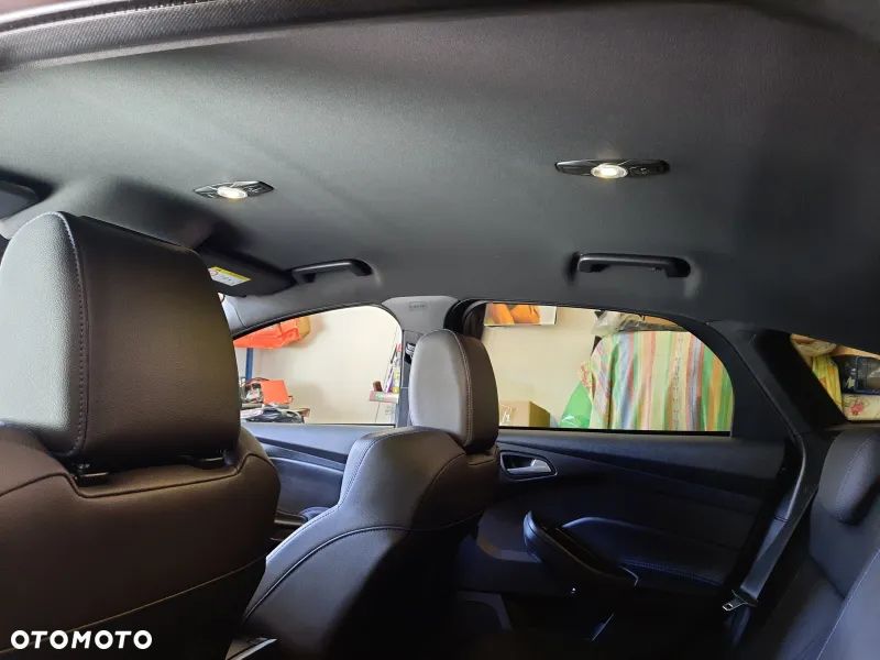 Ford Focus 2.3 EcoBoost RS - 9