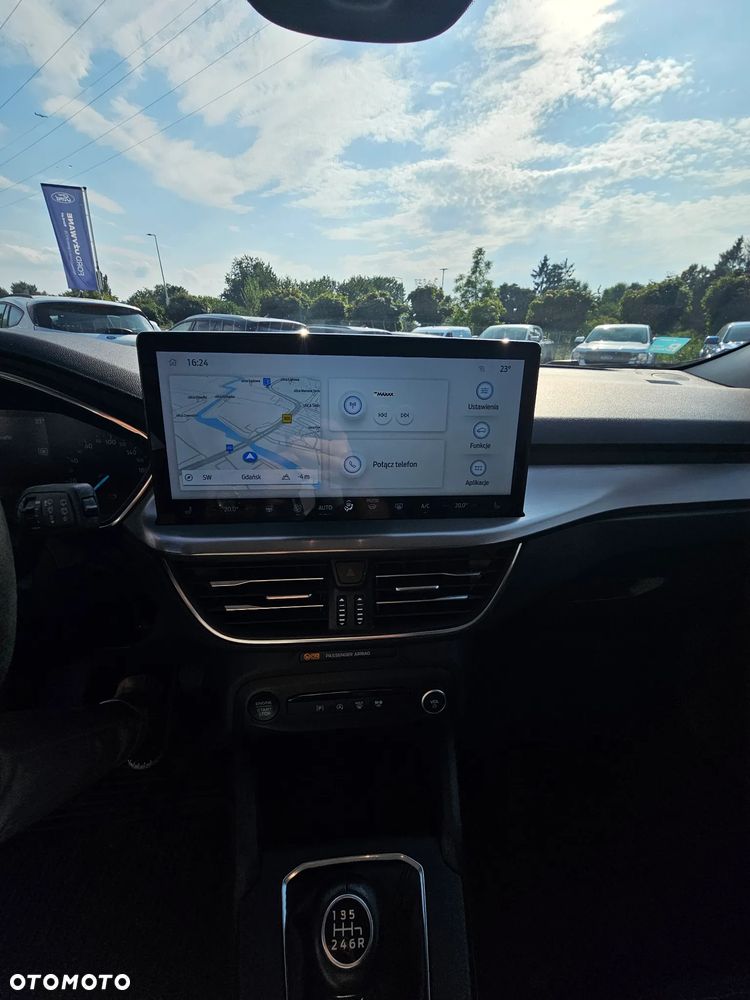 Ford Focus 1.0 EcoBoost mHEV Titanium - 13