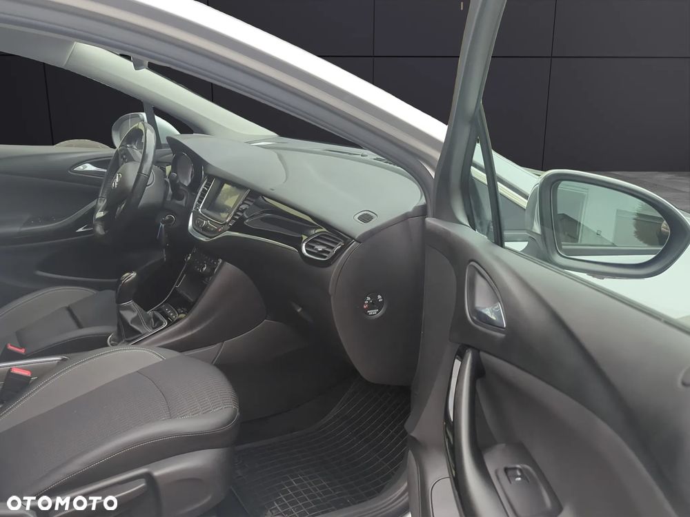 Opel Astra 1.2 T Elegance S&S - 16