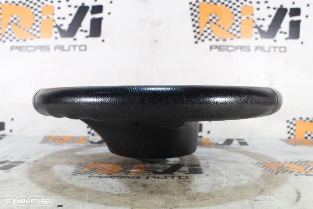 Volante Bmw 1 (E87)  E81 E82 E87 E88 E90 E91 E92 E93 E84 - 8