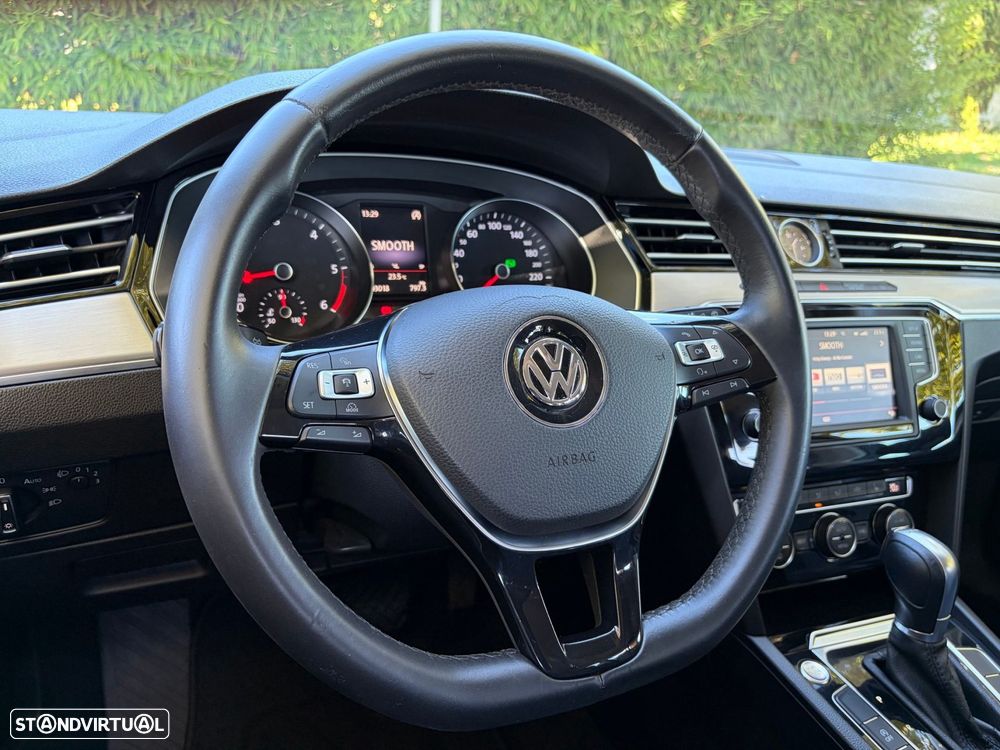 VW Passat Variant 2.0 TDI Highline DSG - 6