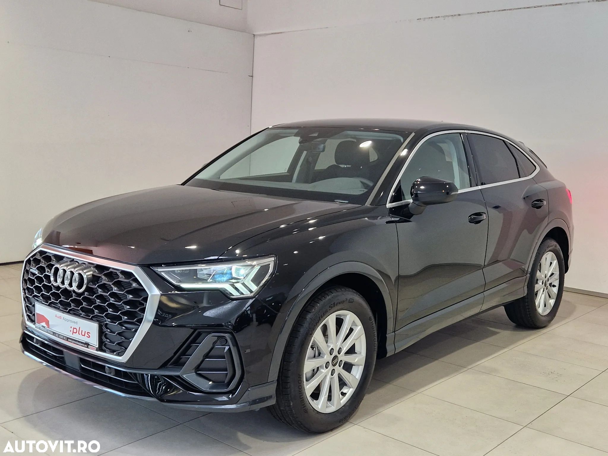 Audi Q3 - 1