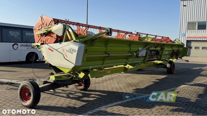 Claas Lexion 770 Terra Trac wyposażony w Header Vario 1230 12,27m - 29