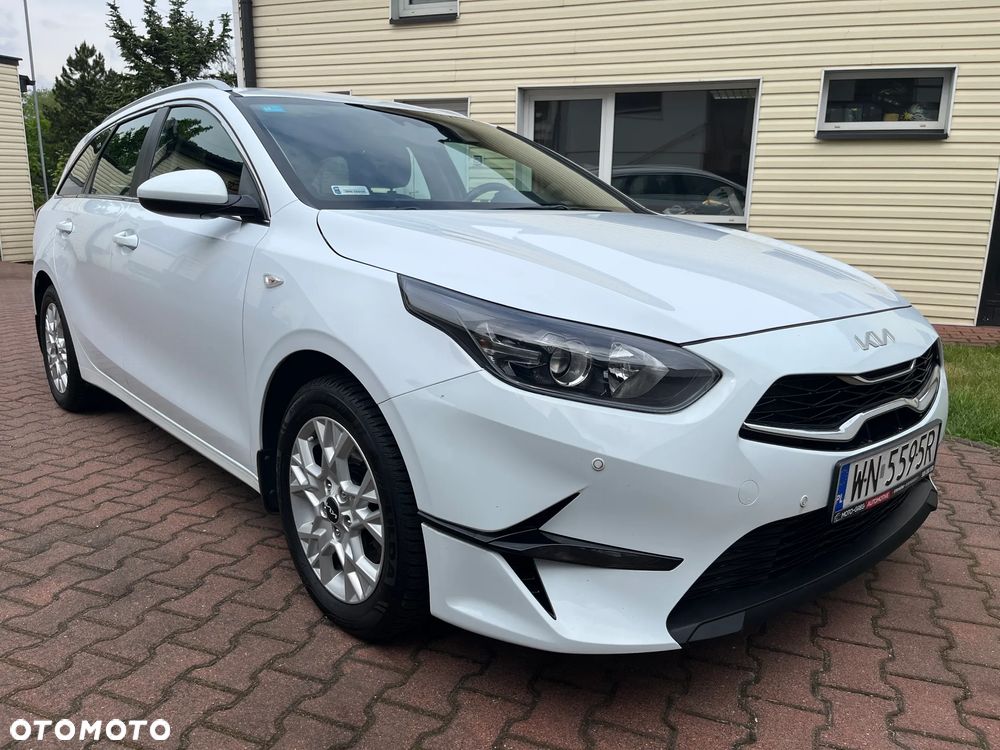 Kia Ceed 1.5 T-GDI M - 1