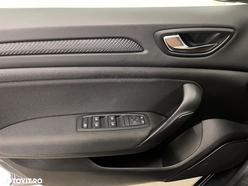 Renault Megane TCe 140 EDC GPF Equilibre - 22