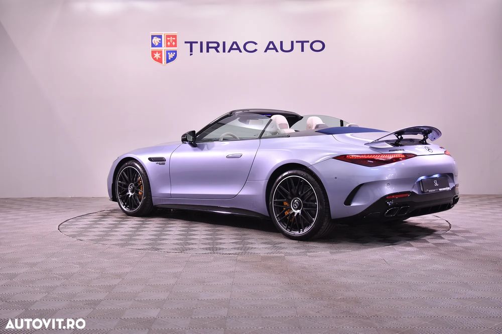 Mercedes-Benz SL 63 AMG - 12