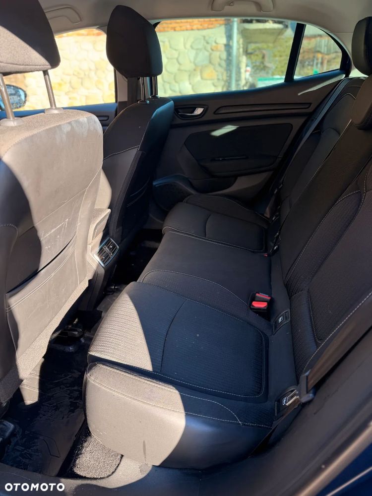 Renault Megane 1.2 Energy TCe Limited - 19