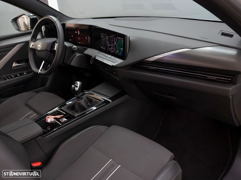 Opel Astra Sports Tourer 1.2 T GS - 15