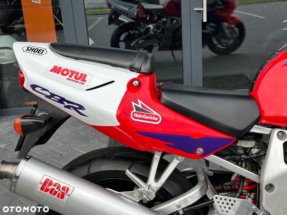 Honda CBR - 11