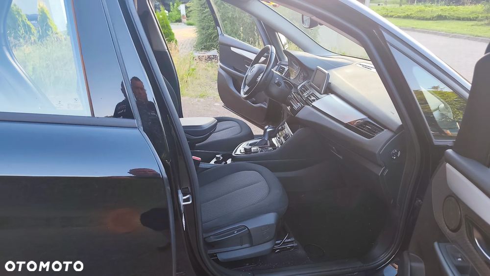 BMW Seria 2 218i Sport Line - 19