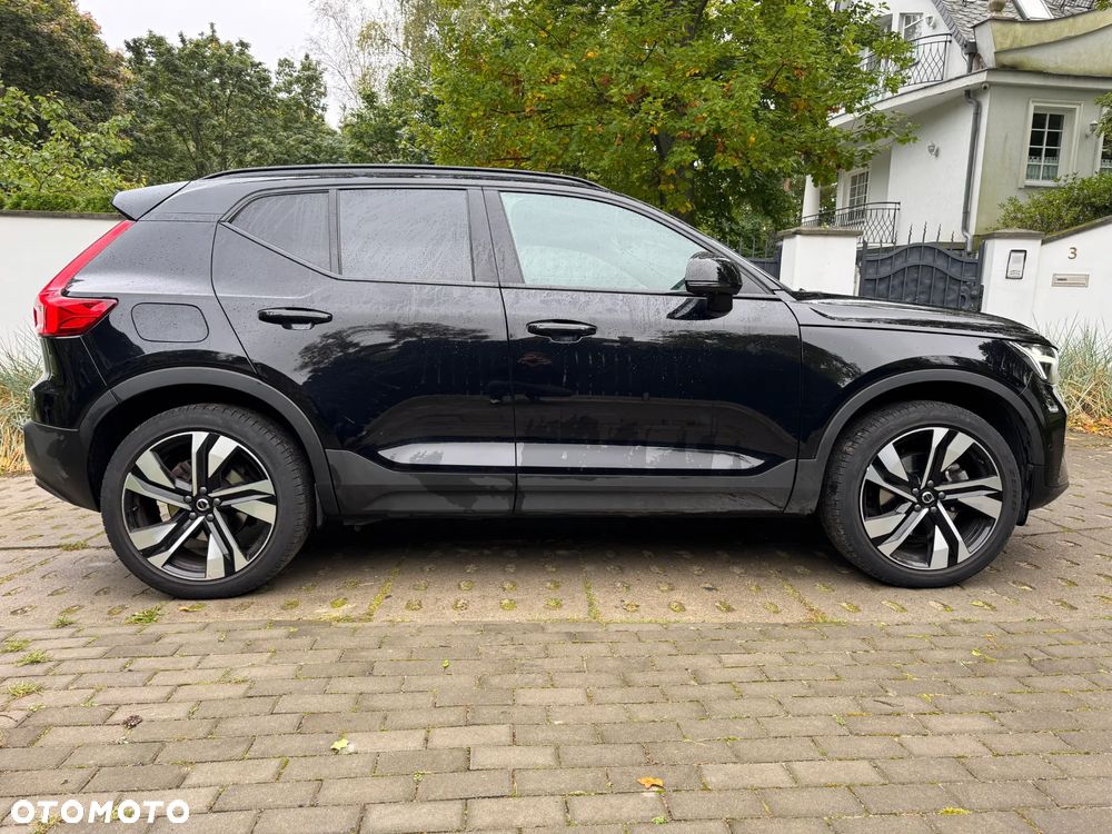Volvo XC 40 B4 Ultimate Dark - 4