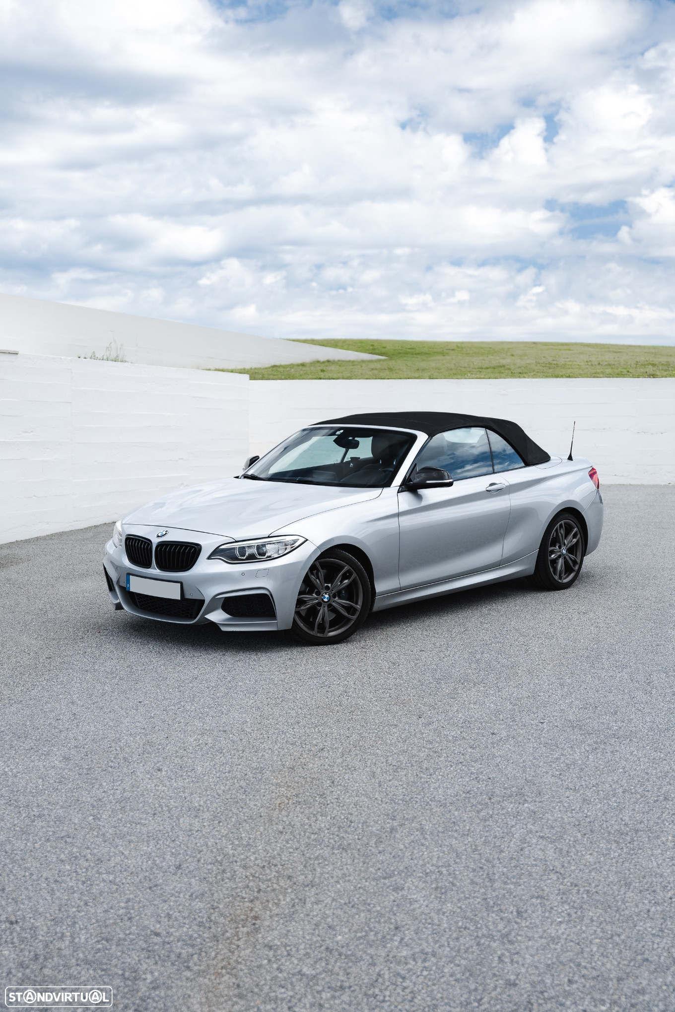 BMW M235i xDrive Cabrio Sport-Aut. - 2