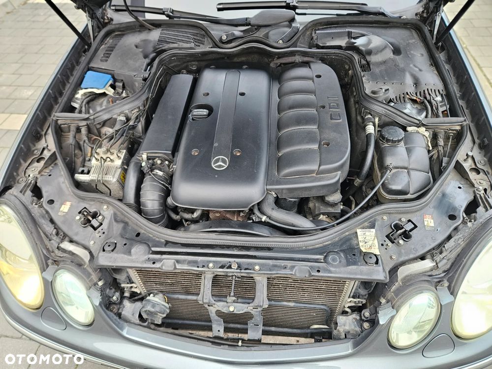Mercedes-Benz Klasa E 320 CDI Avantgarde - 12