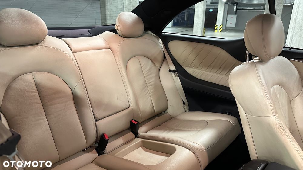 Mercedes-Benz CLK 350 Avantgarde - 29