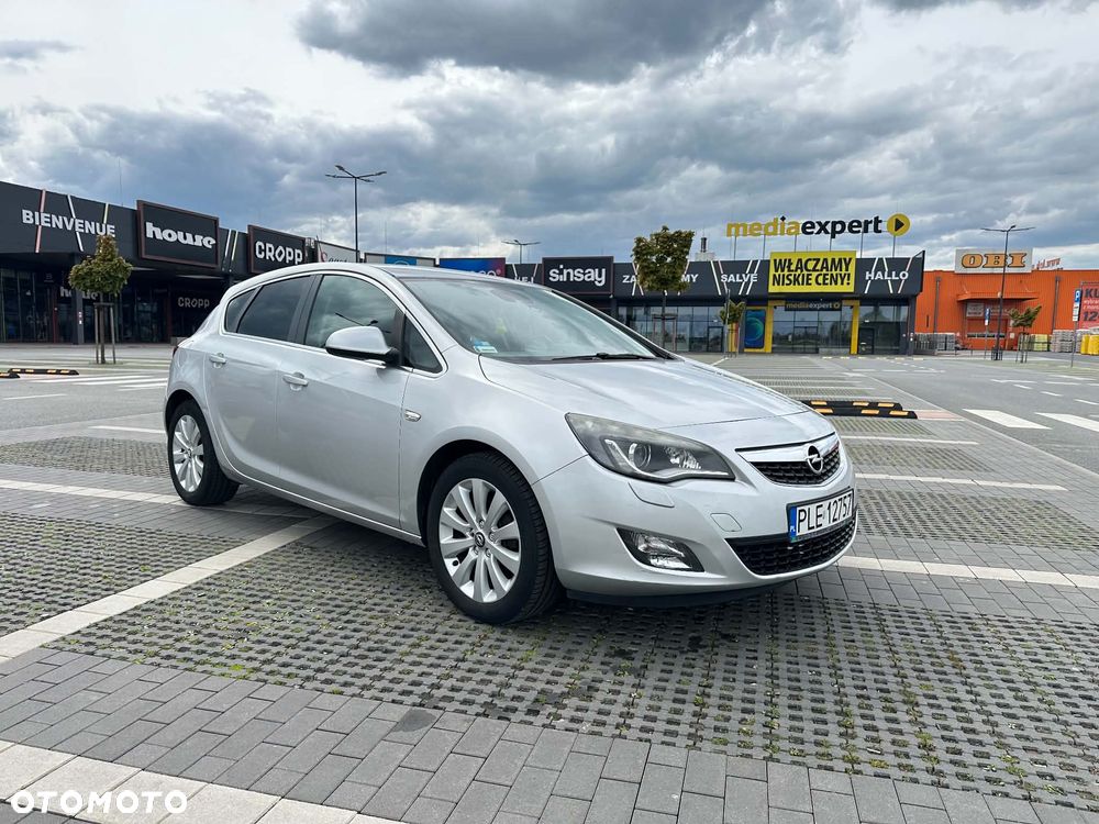 Opel Astra 1.7 CDTI Cosmo - 2