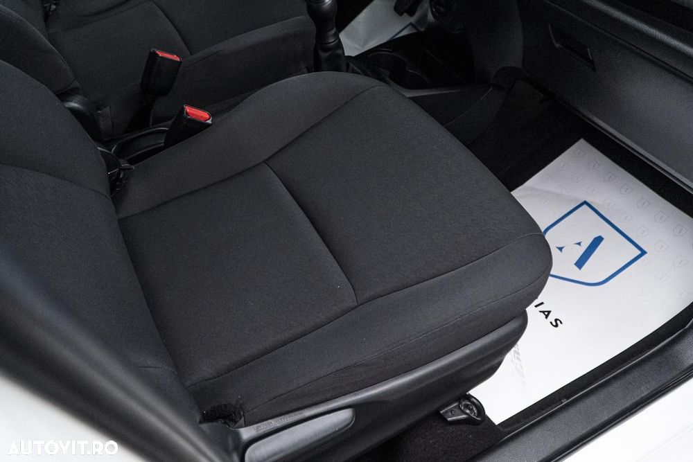 Toyota Yaris 1.0 VVT-i Comfort - 31