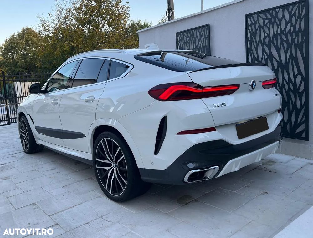 BMW X6 - 33
