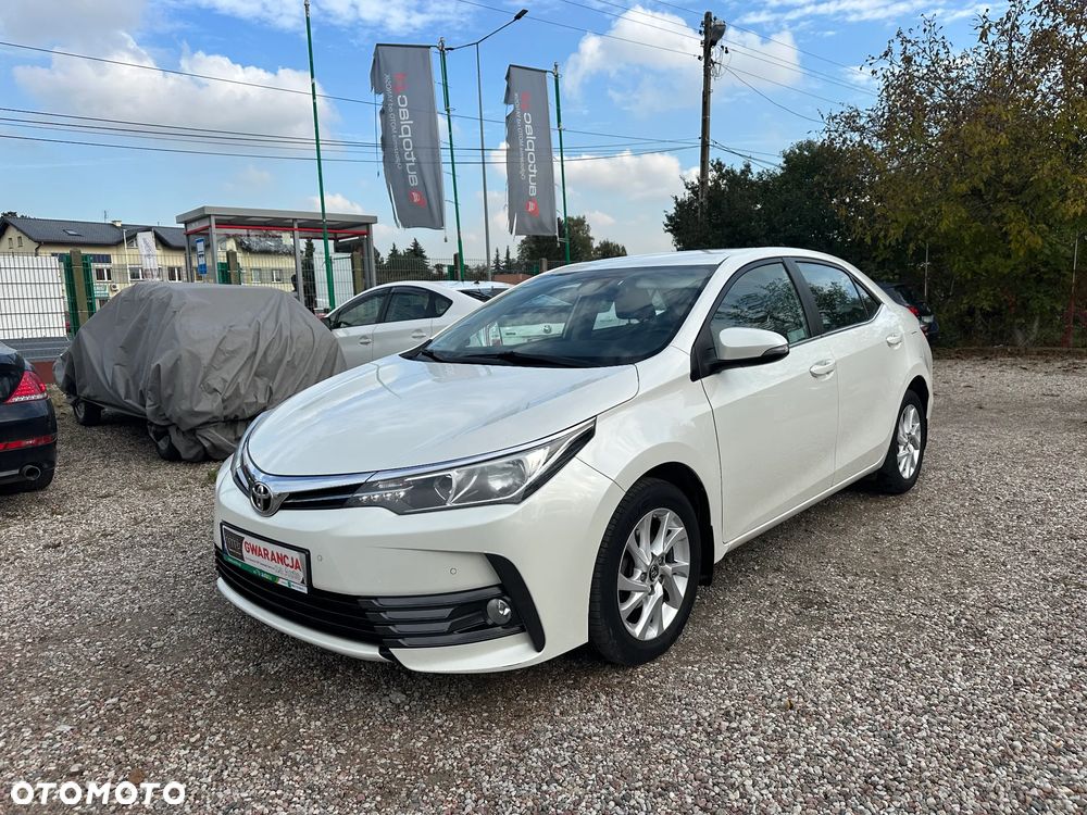 Toyota Corolla - 2