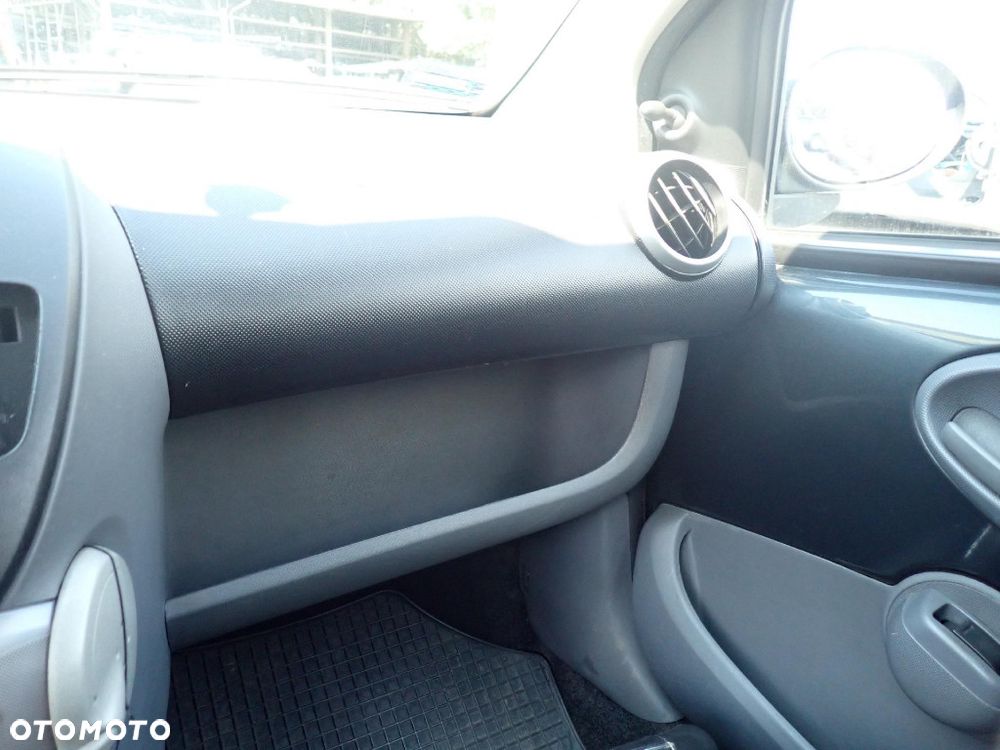 CZĘŚCI - Toyota Aygo I 1,0 67KM 1KR-FE 1KR-B52 HB 5D 5B lakier 1E0 2008r. INDEX - 10223 - 9