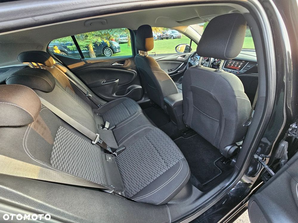 Opel Astra - 14