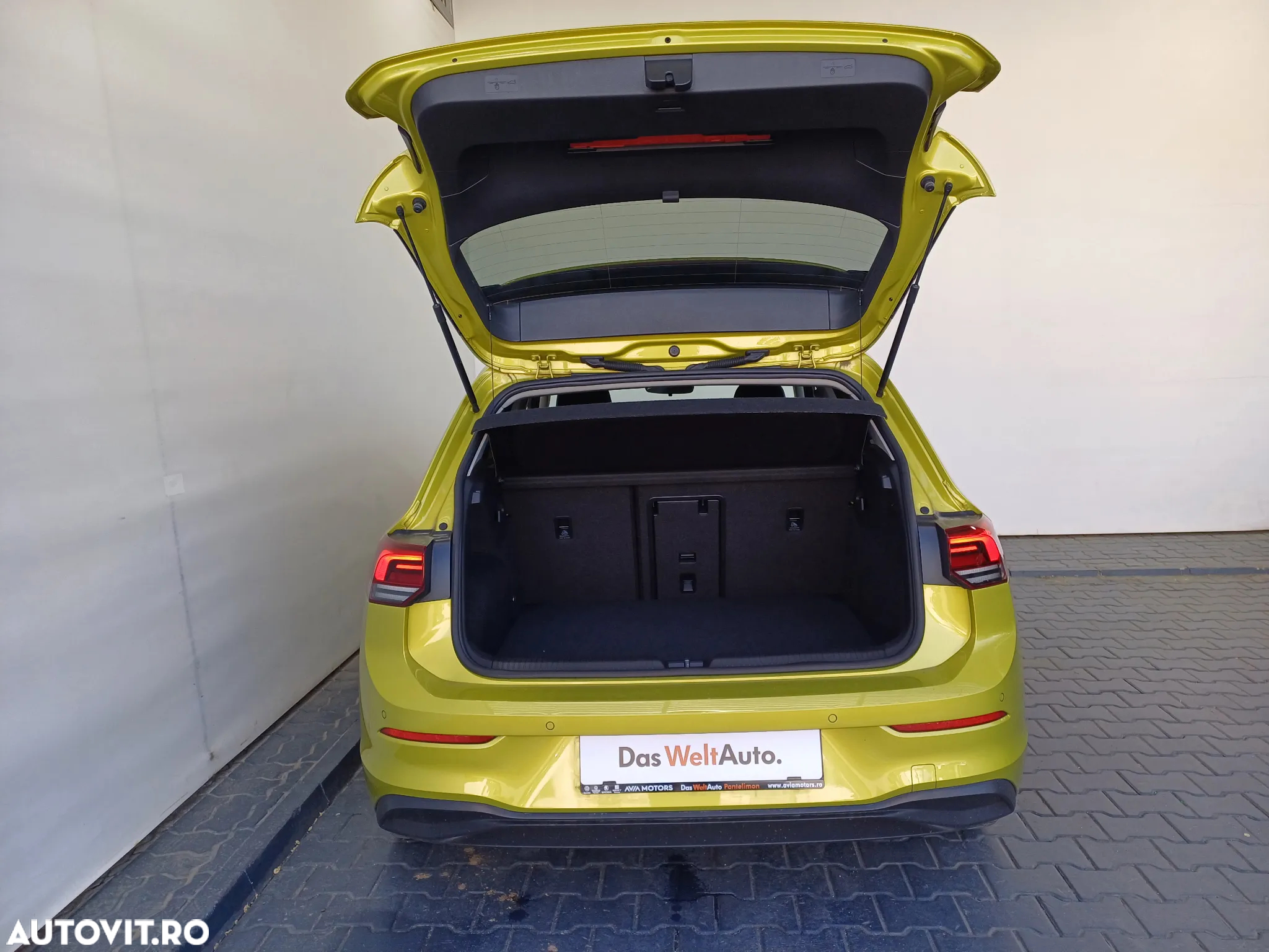 Volkswagen Golf 1.5 TSI Life - 34