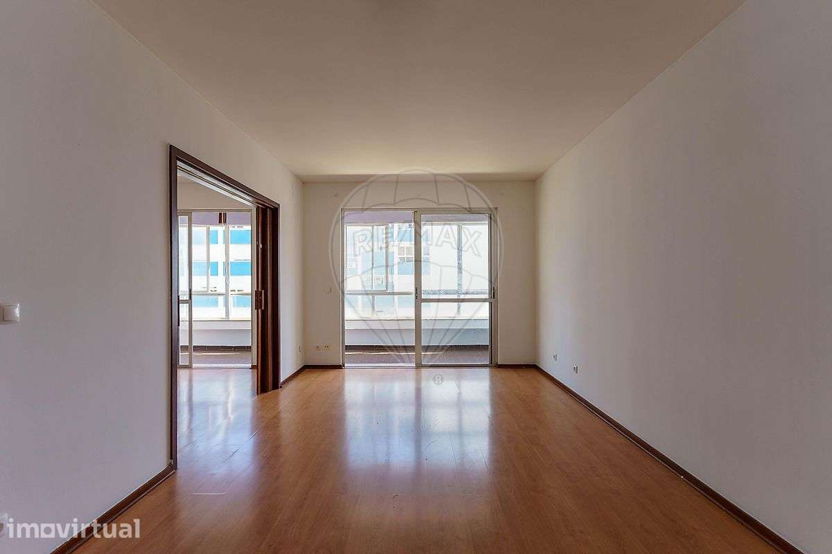 Apartamento T4 para arrendamento - Grande imagem: 3/50