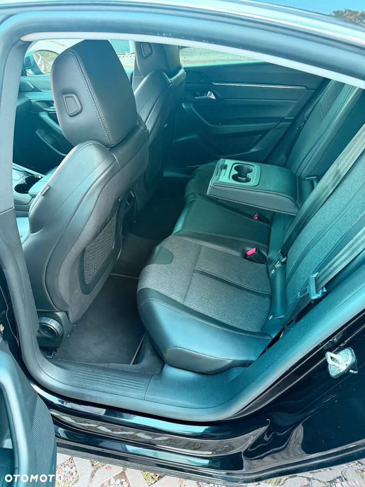 Peugeot 508 225 e-EAT8 Allure - 24