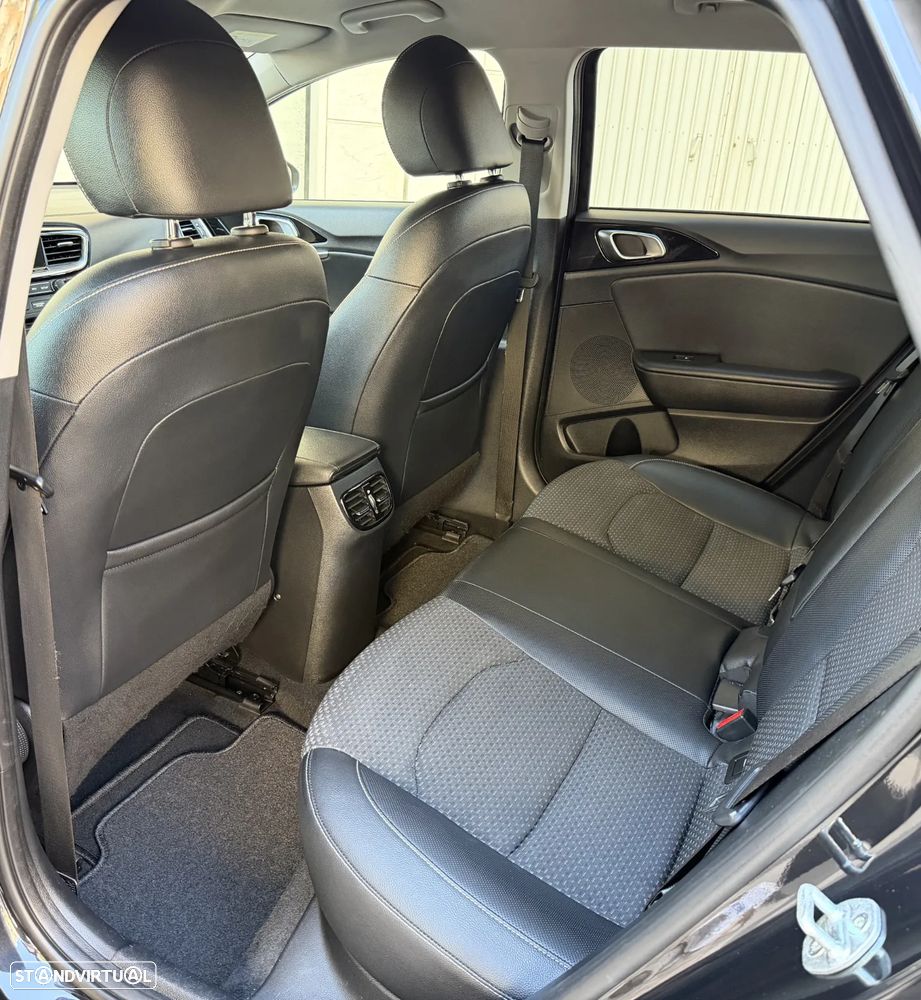 Kia Ceed SW 1.0 T-GDi TX+SRF - 24