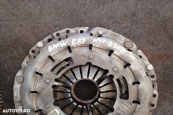 VOLANTA+PLACA AMBREIAJ N47 D20A E9606 756783102 MX1253 BMW Seria 1 E8 - 2