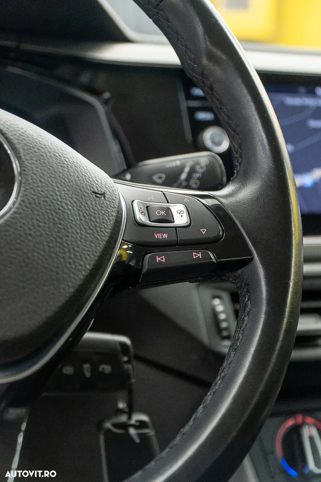 Volkswagen Polo 1.0 TSI DSG Comfortline - 19