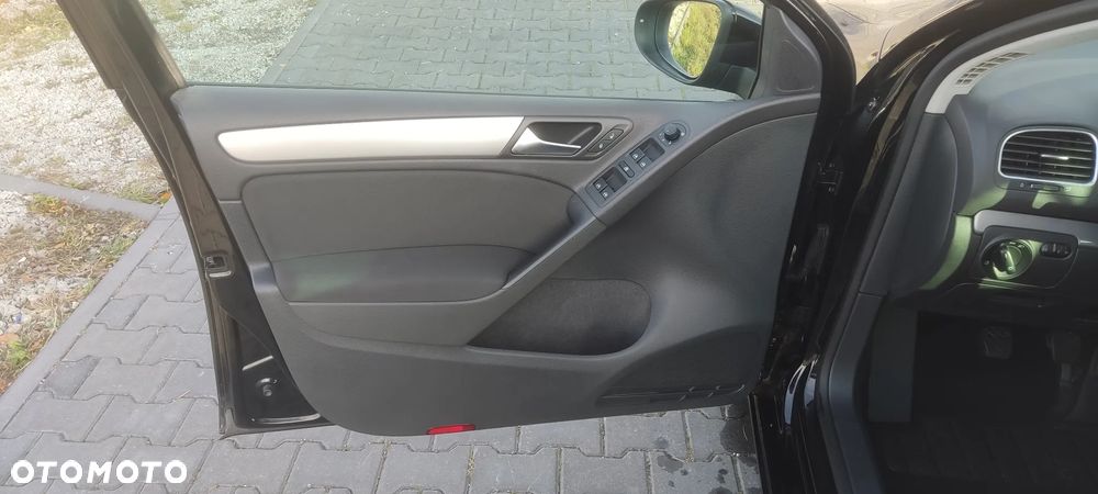 Volkswagen Golf 1.6 Trendline - 21