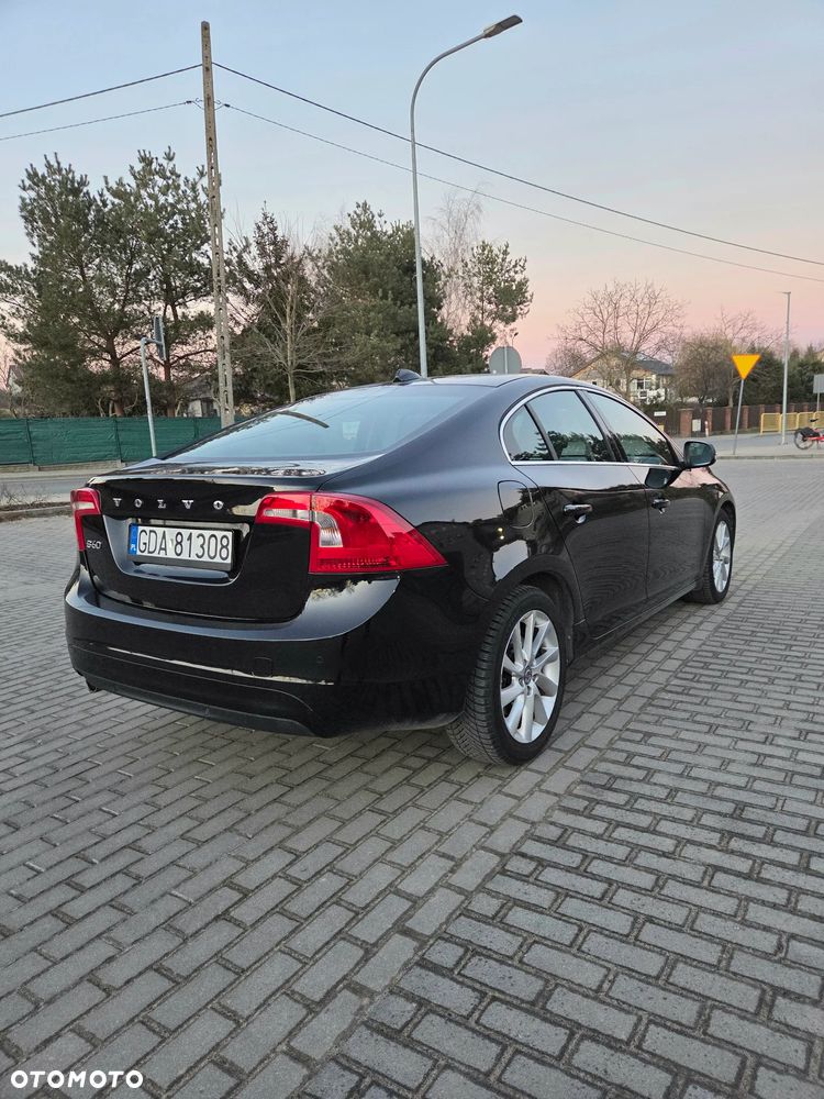 Volvo S60 D3 Momentum - 6