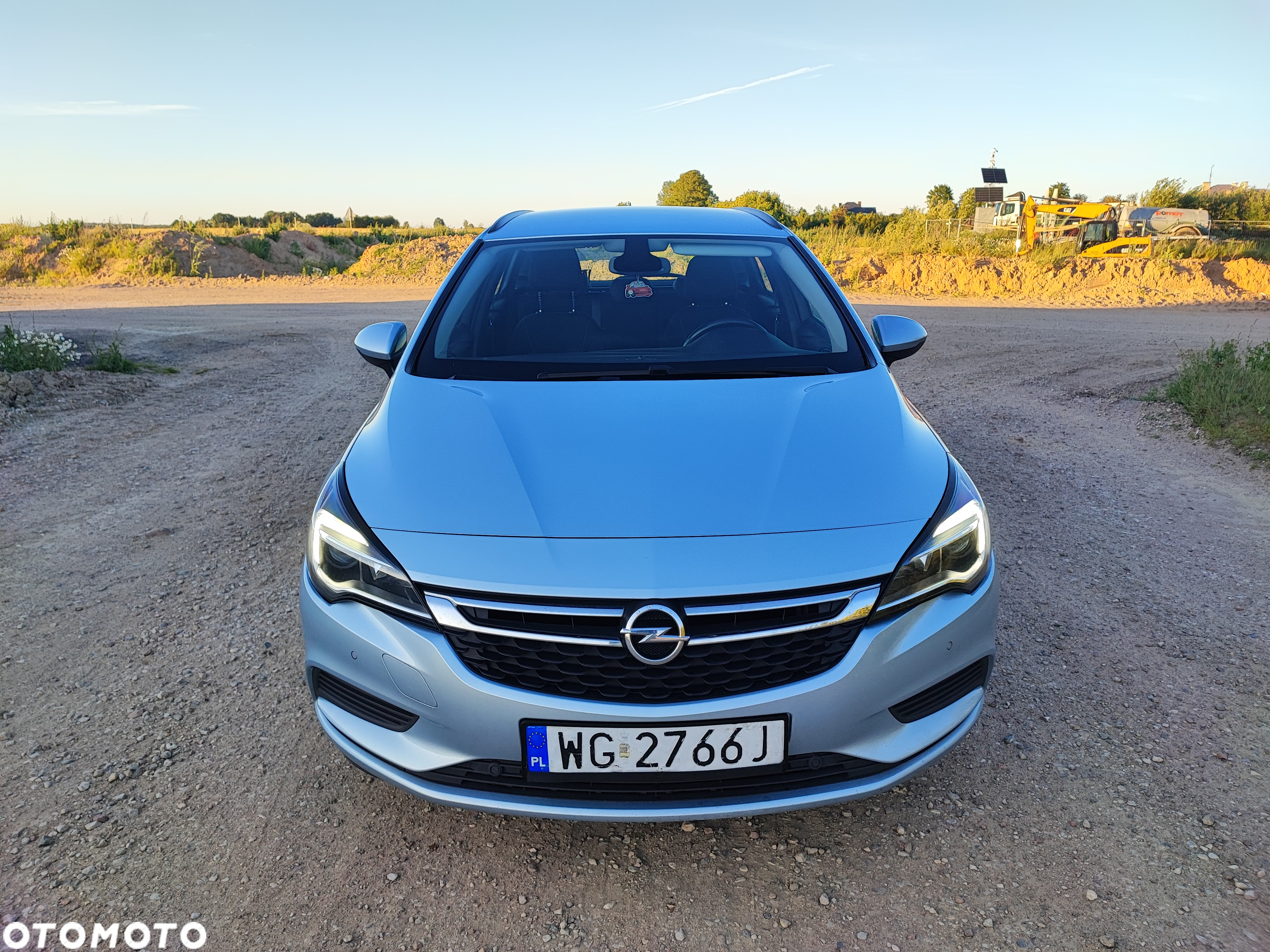 Opel Astra IV 1.6 CDTI Enjoy - 3