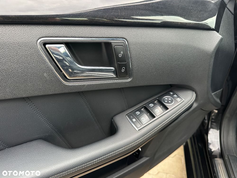 Mercedes-Benz Klasa E 350 CDI 4-Matic Avantgarde - 12