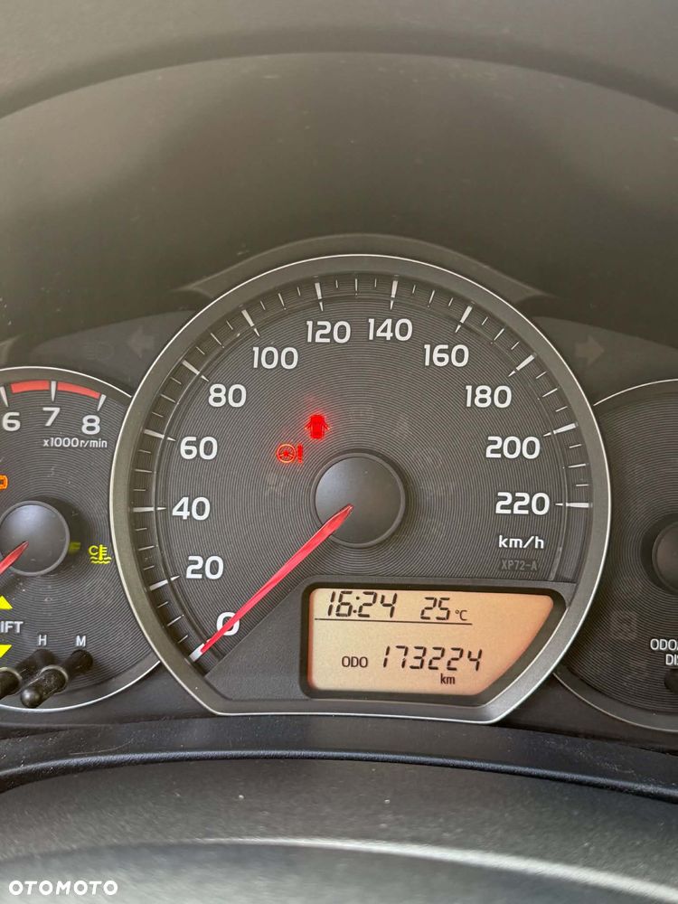 Toyota Yaris 1.33 Dynamic - 4