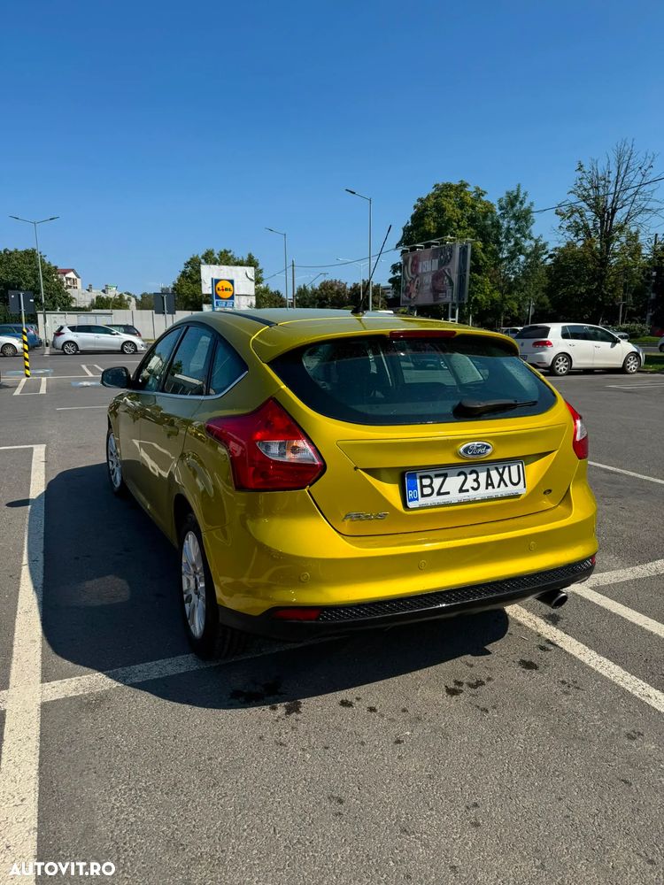 Ford Focus - 5