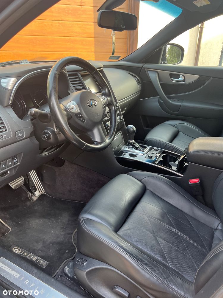 Infiniti Q70 3.0d S Premium - 12