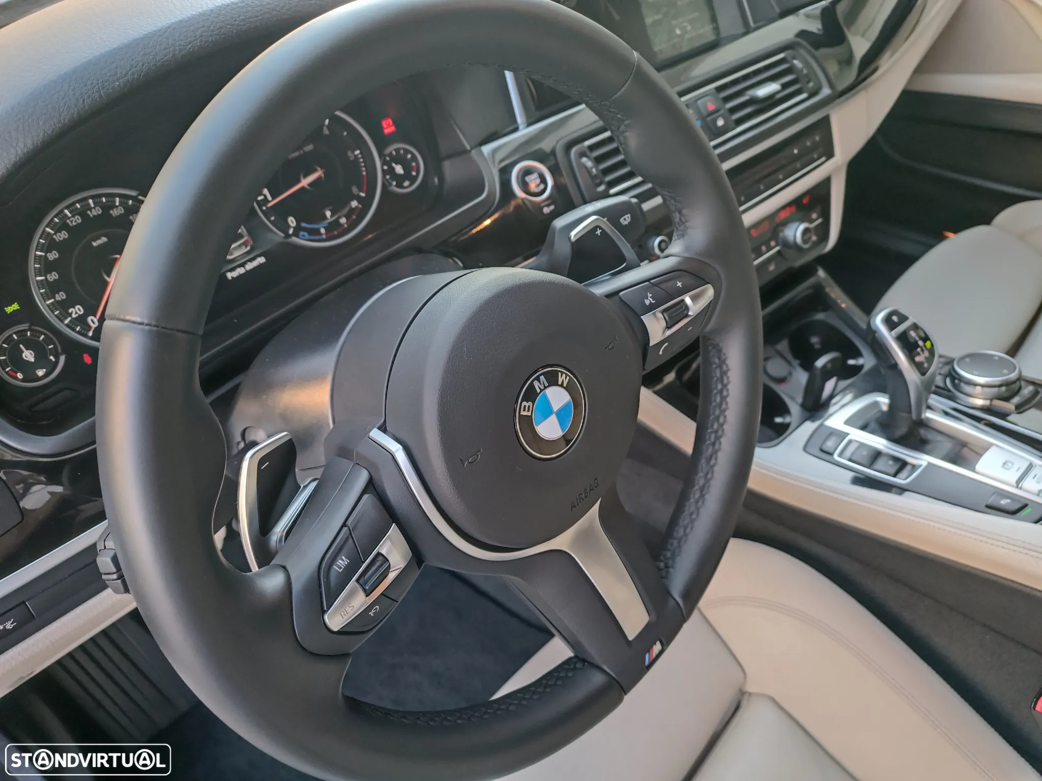 BMW 525 d Touring Aut. Luxury Line - 28