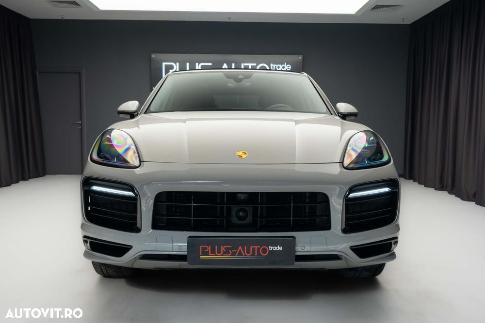 Porsche Cayenne Coupe - 2