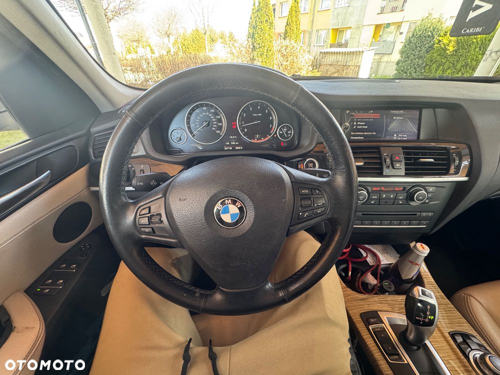 BMW X3 xDrive28i - 10