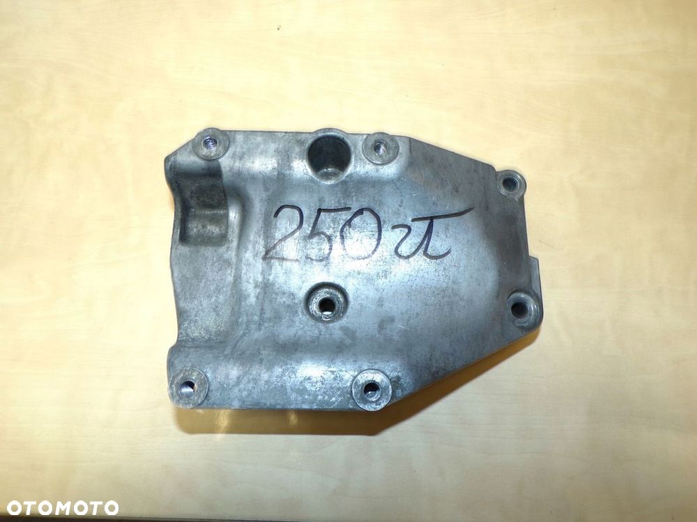 DUCATO 2.3 JTD 06-16r ŁAPA WSPORNIK SPRĘŻARKI KOMPRESORA KLIMATYZACJI - 1