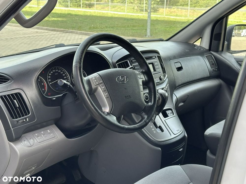 Hyundai H-1 2.5 CRDi Travel Family+ - 11