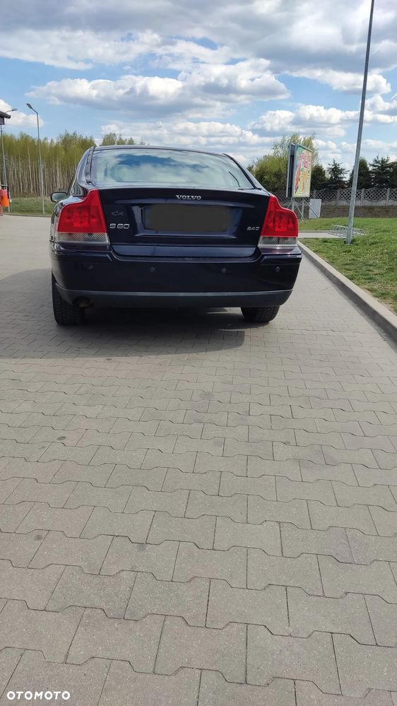 Volvo S60 2.4D Summum - 2
