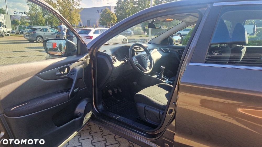 Nissan Qashqai - 10