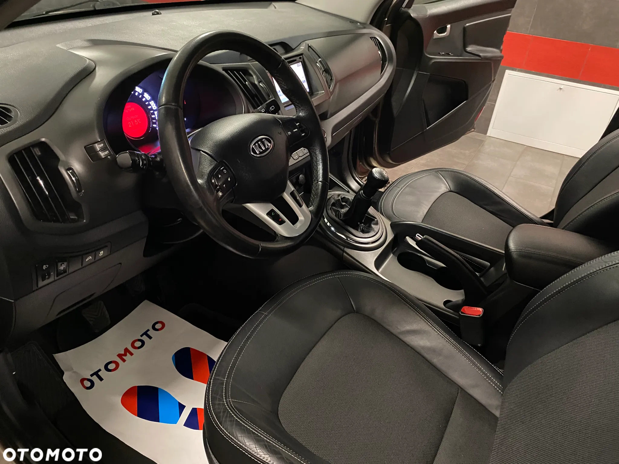 Kia Sportage 2.0 M - 9